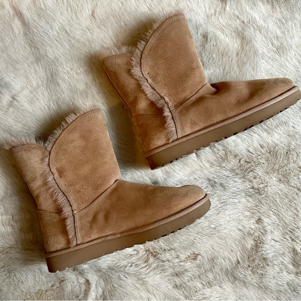 Ugg Classic Cuff Short Boot